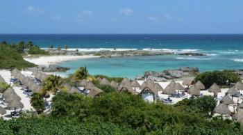 PLAYA R